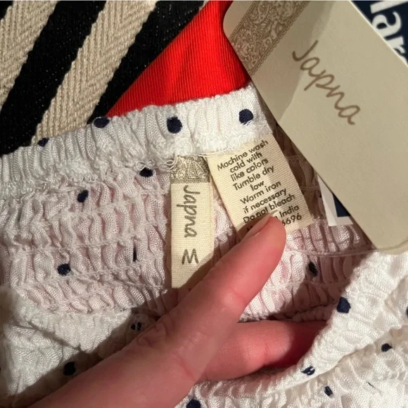 POLKA DOT OFF SHOULDER TOP - Picture 2 of 2